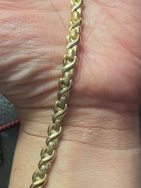 Bracelet